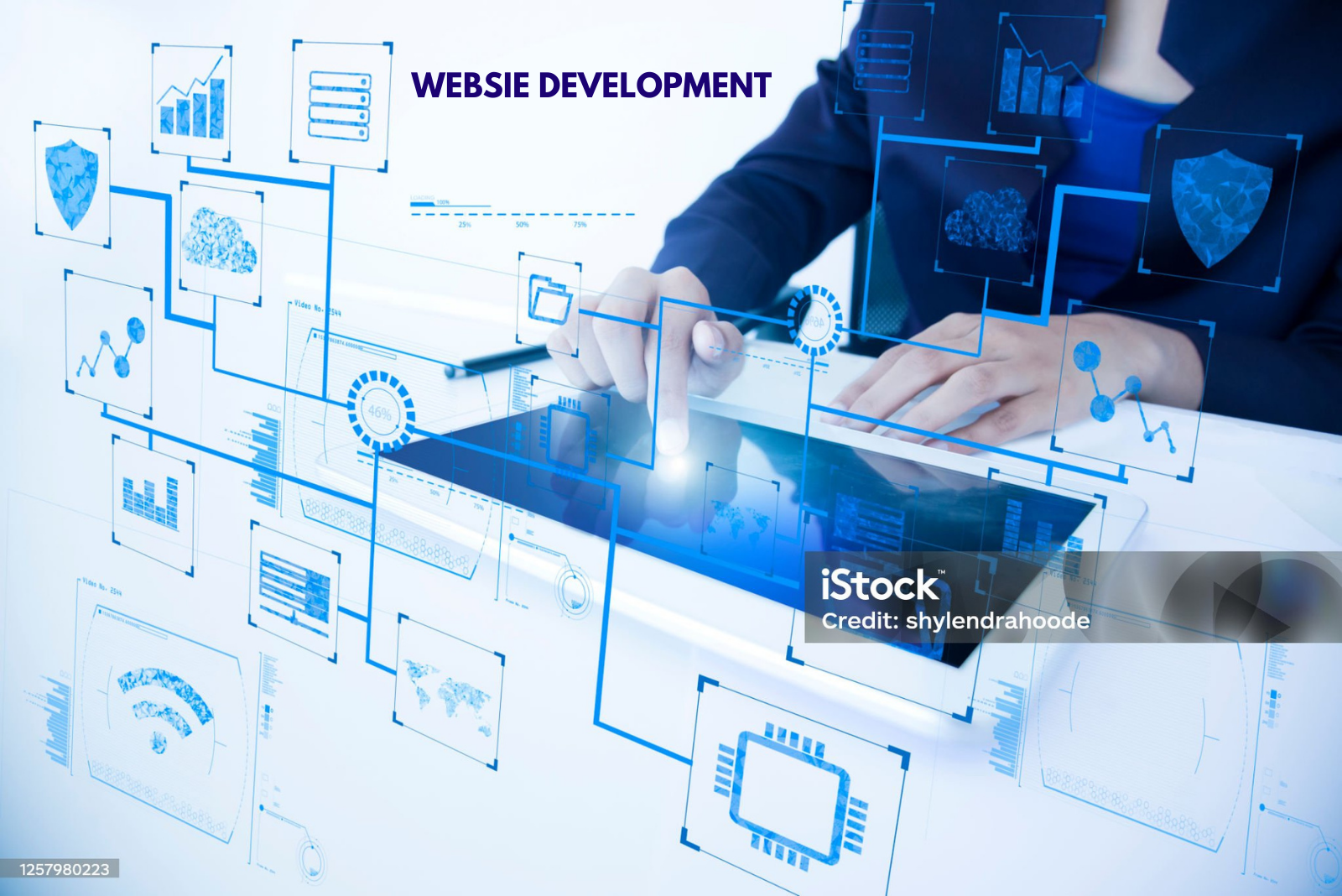 p digital expert (512 x 512 px)